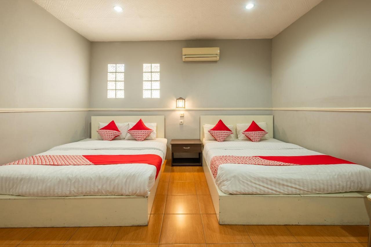 Oyo 1444 Patradissa Stasiun Bandung Hotel Luaran gambar